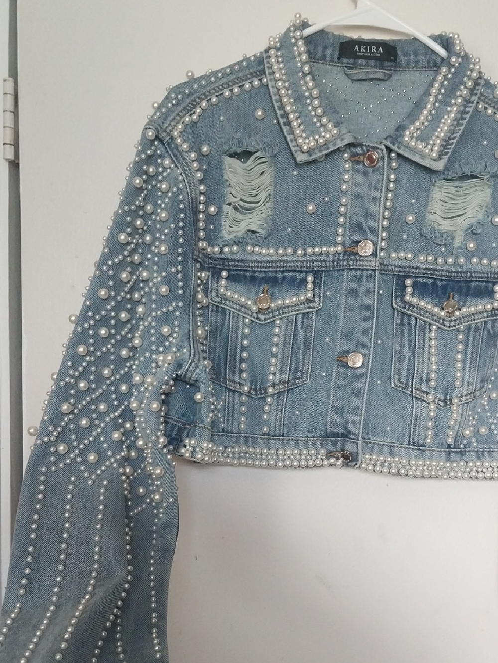 AKIRA Light Blue Pearl-Studded Cropped Denim Jacket - Picture 2 of 6